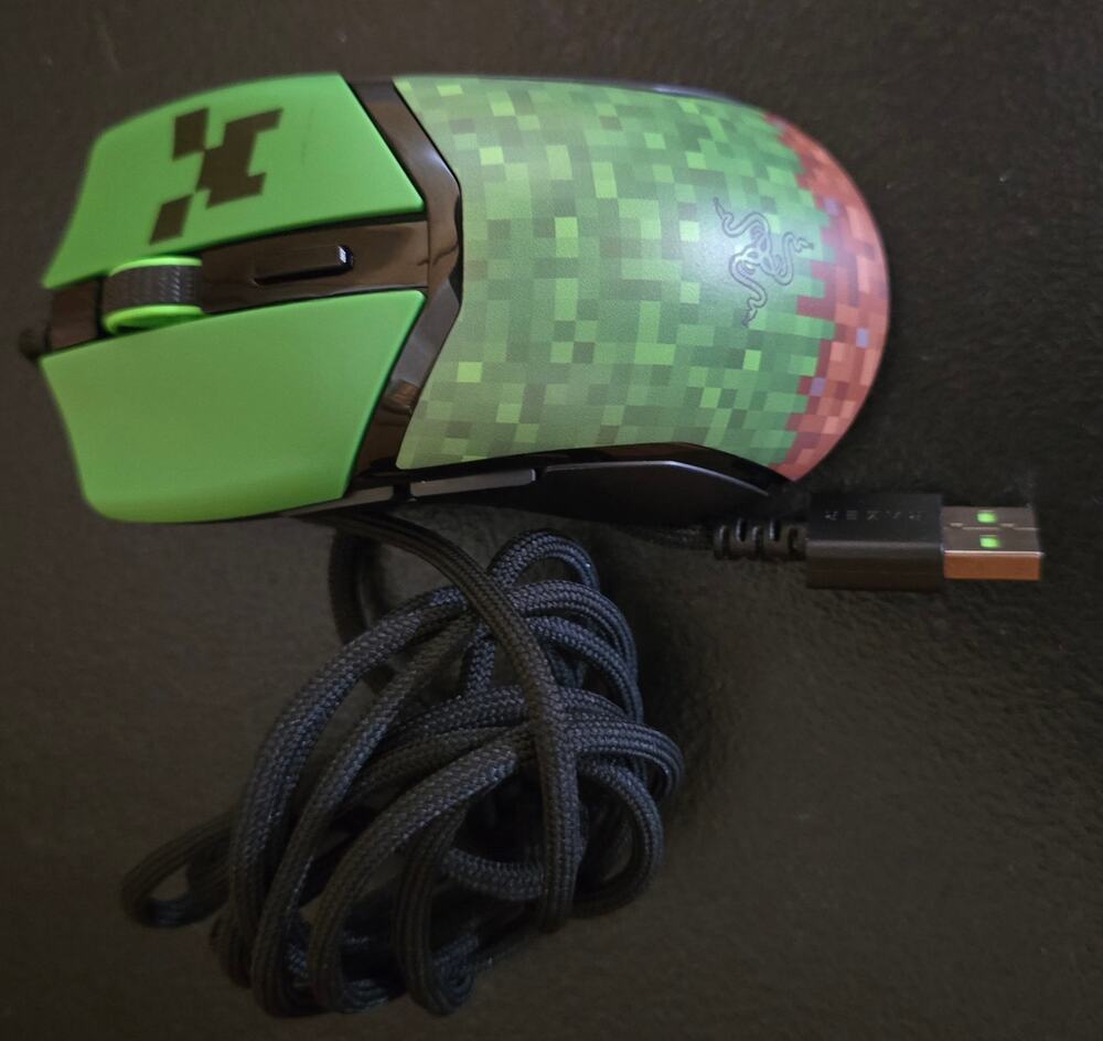 Minecraft Razer Cobra Wired Mouse (untested)